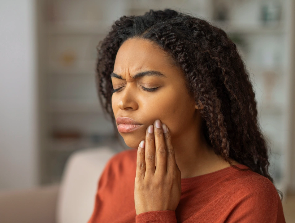 Signs and evaluation for wisdom tooth removal at MDRN Dental Studio